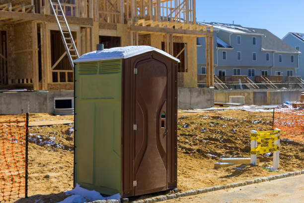 Best Luxury portable toilet rental  in Crump, TN